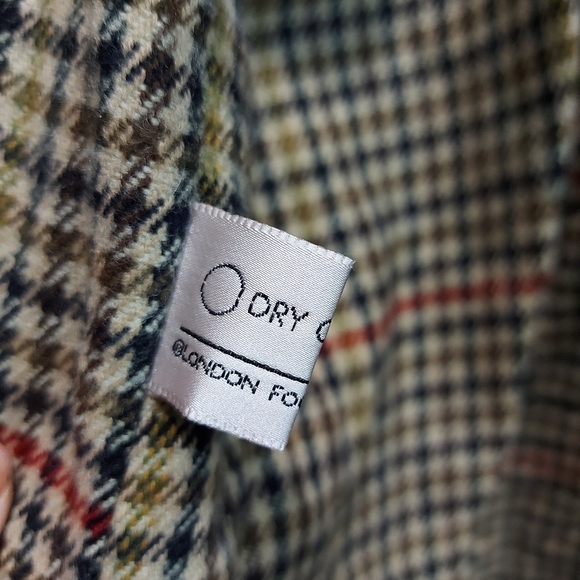 4/$60 🥳 London Fog olive coat with lining Size 44 - Picture 5 of 13